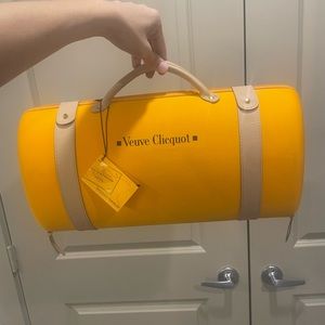 Veuve Clicquot Champagne Carrier with Glasses